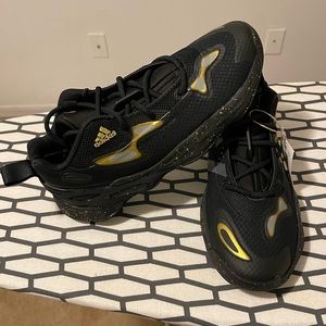 Adidas Exhibit A WMNS Cand